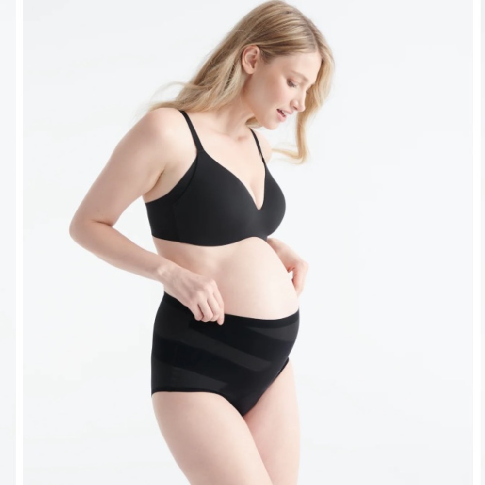 Seamless Maternity Bra and Support Brief Set - Black